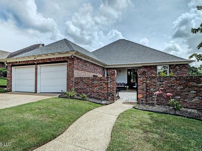 104 Greens View Dr