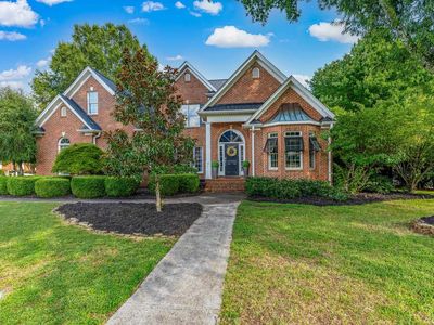 201 Huddersfield Dr