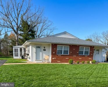 Property at 180 Elmtowne Blvd, Hammonton, NJ
