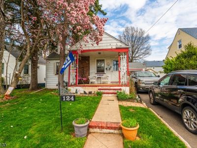 Property at 124 W 10Th Ave, Roselle, NJ
