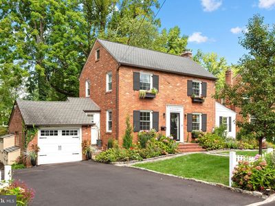 451 Elm Ave