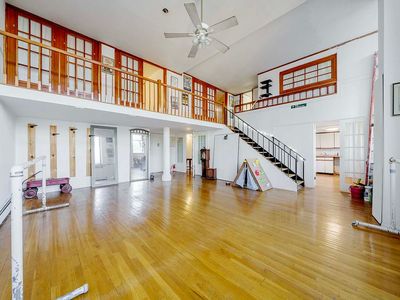 309 E 108th St APT 4E