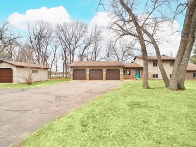 14741 Lynndale Ln