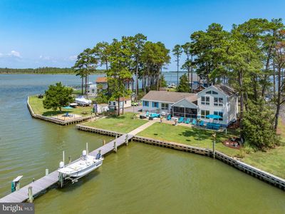 803 Seabreeze Rd