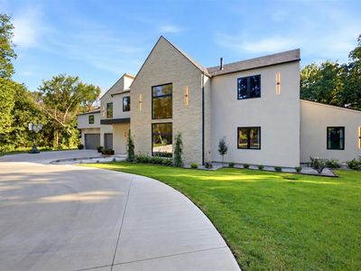 3320 Arrowhead Ct
