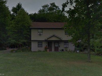 Property at 224 N Yorkshire Blvd, Youngstown, OH