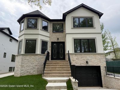 452 Rensselaer Ave