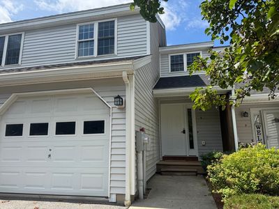 9 Green Briar Rd #9