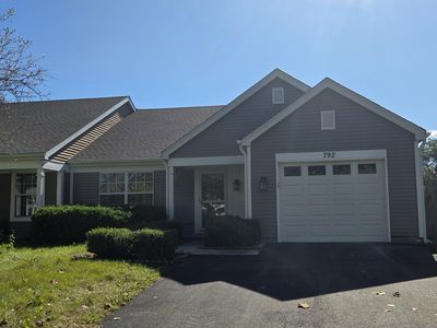 Property at 792 Trinity Ct, Carol Stream, IL