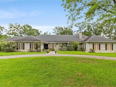 219 Shoreline Rd