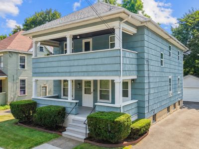 85 Schubert St