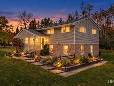Property at 9228 Bay Shore Dr, Gladstone, MI