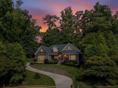14 Colonel Storrs Ct