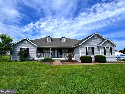 15 Sudley Ln