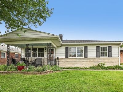 186 N 8th Ave