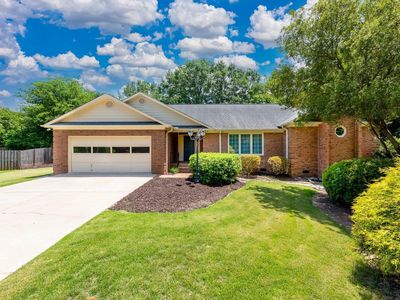 208 Yellow Poplar Ct