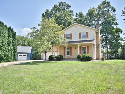 2758 Parkplace Dr