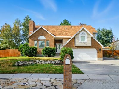 2343 W Temple View Cir