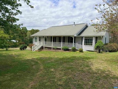 1075 Social Hall Rd