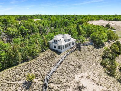 34 Lost Lake Dr