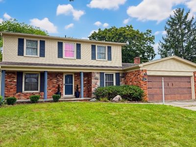 5481 Raven Pkwy
