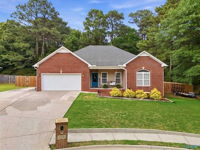 1201 Hunter Ln SW