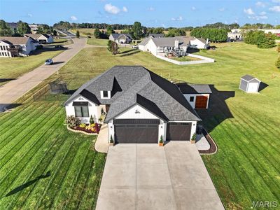 11 White Birch Ct