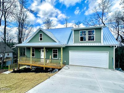 404-4 Winds Way