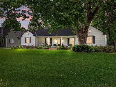 126 Ockley Dr