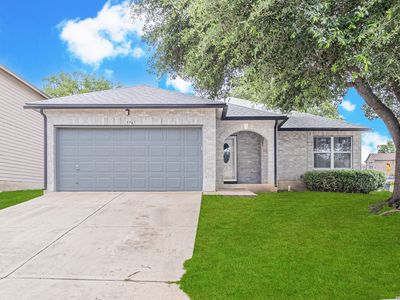 5743 Lovett Oaks