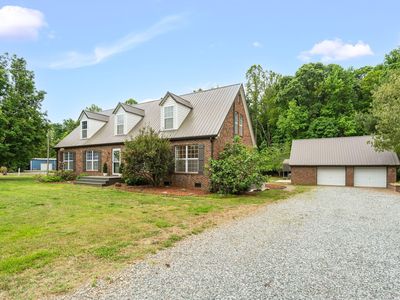 2780 Barnett Rd