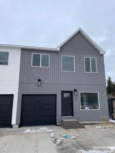 Property at 402 S 4th St, Aberdeen, ID