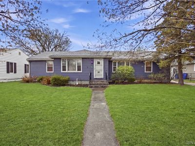 98 Frontier Dr