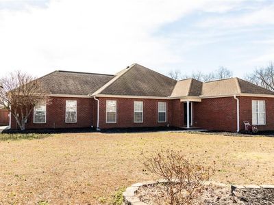 Property at 28 Papershell Dr, Fort Valley, GA