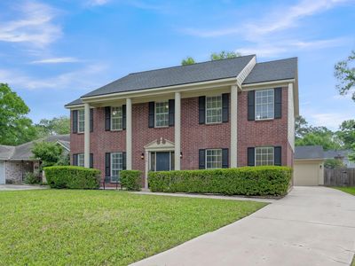 114 Regency Way