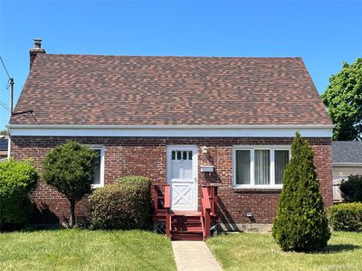 Property at 27 5th Avenue, Westbury, NY