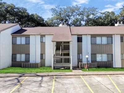 12100 Melville Dr APT 619