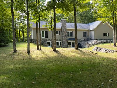 8811 Hebron Town Hall Rd