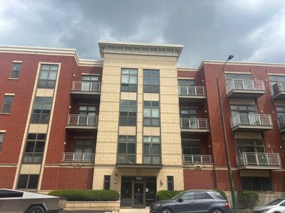 3505 S Morgan St APT 205