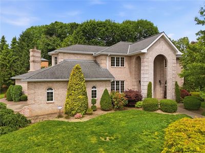 7 Grayhurst Dr