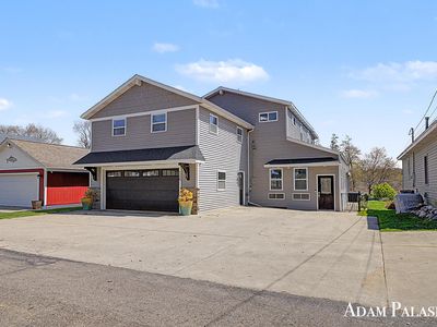 1775 Edwin Dr