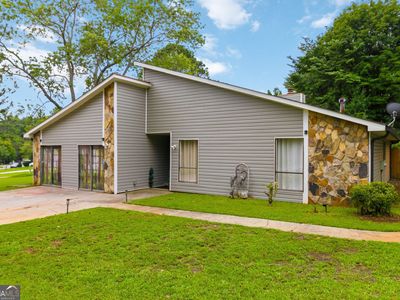 8847 Wellston Ct