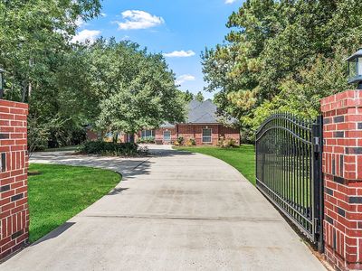 12418 Longmire Way