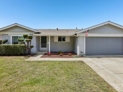 6055 Foothill Glen Dr