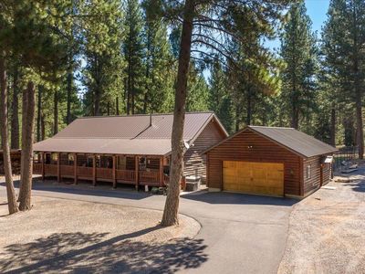 22719 Horseshoe Way