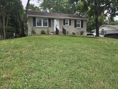 1413 Bain Dr