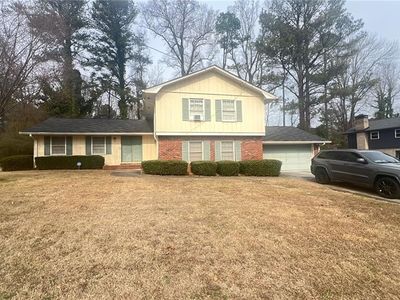 3932 Pinehurst Valley Dr