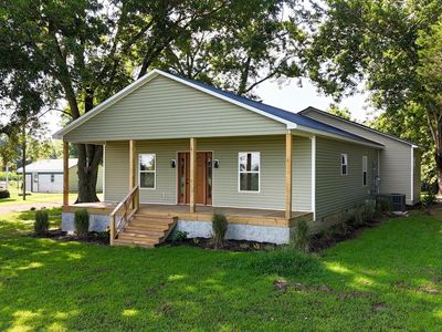 2915 Sidonia Rd