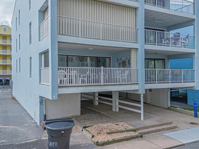 5 60th St #1E
