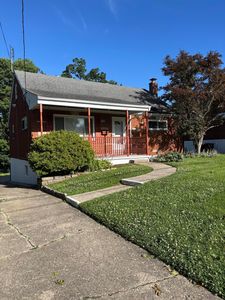 32 Ann St